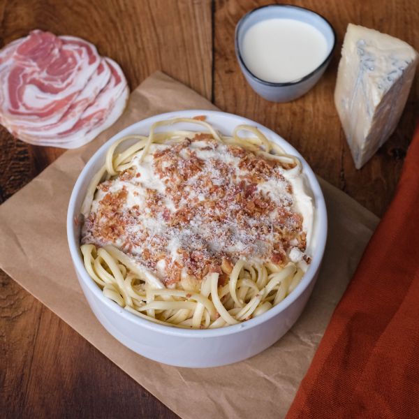 linguine-with-pancetta-cream