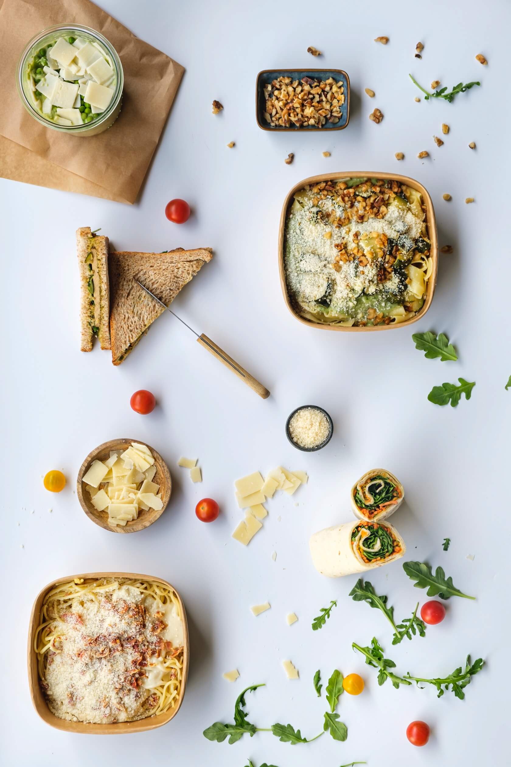 meals-freshly-prepeared-foozo-market-food-delivery